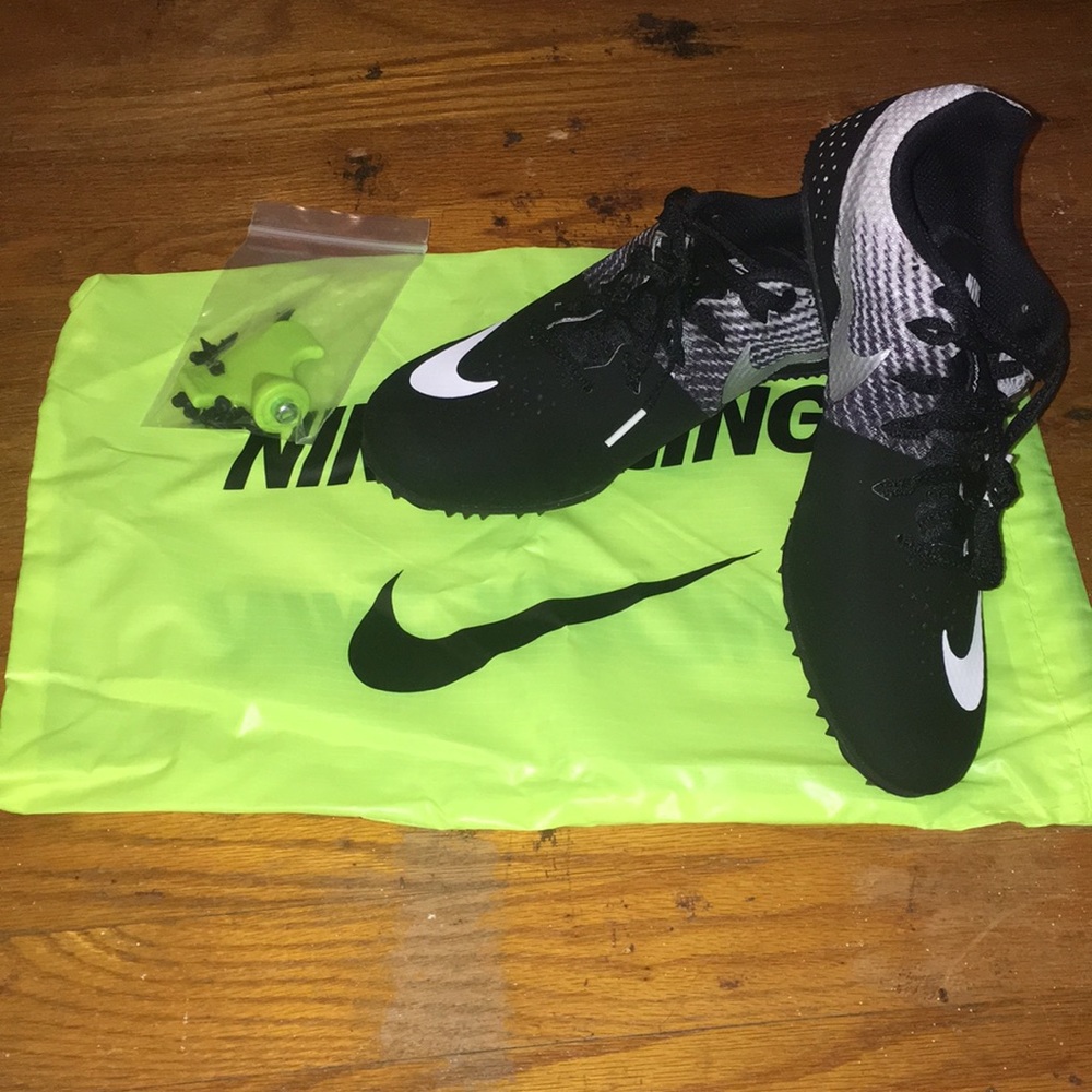 Brand new Nikis Zoom Rival S 8